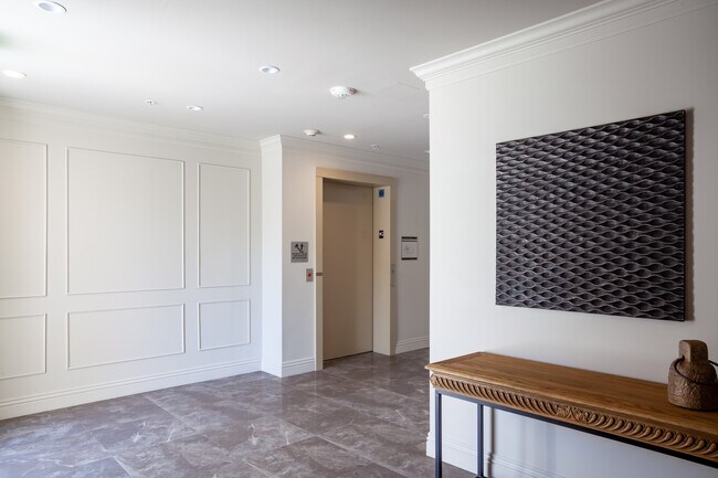 Vestíbulo - 7032 Ramsgate Pl
