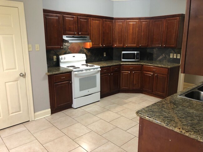 Foto del edificio - 38580 Red Bud Lane