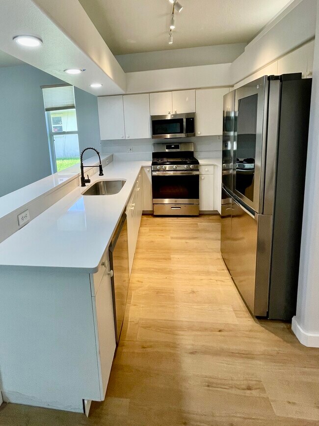 Foto del edificio - 7409 Linden Ln