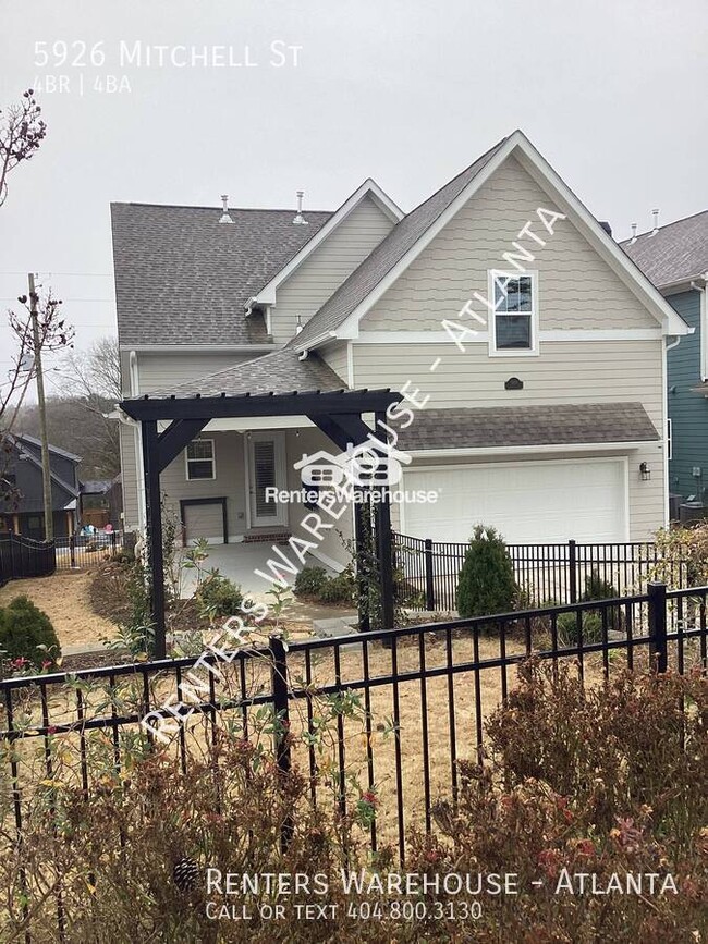 Building Photo - Lovely Home in Flowery Branch