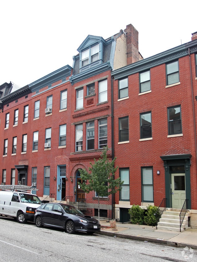 Foto del edificio - 820 Park Ave