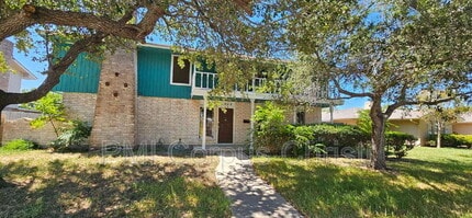 Building Photo - 1022 Delta Dr