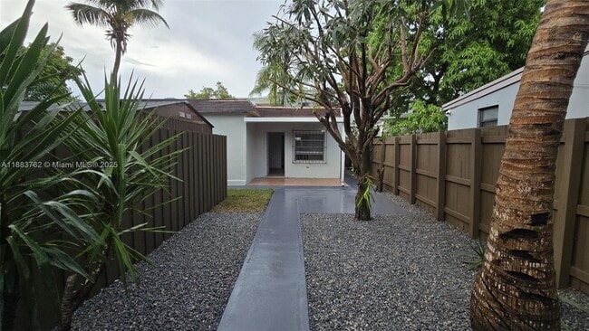 Building Photo - 2493 SW 11th St