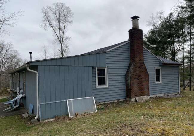 Building Photo - 1312 Setzer Rd