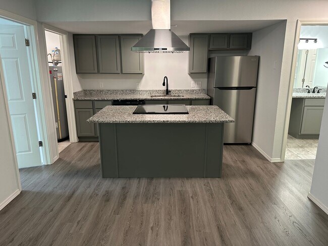 Building Photo - 1203 Backus Ave