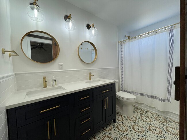 Foto del edificio - 4124 159th St