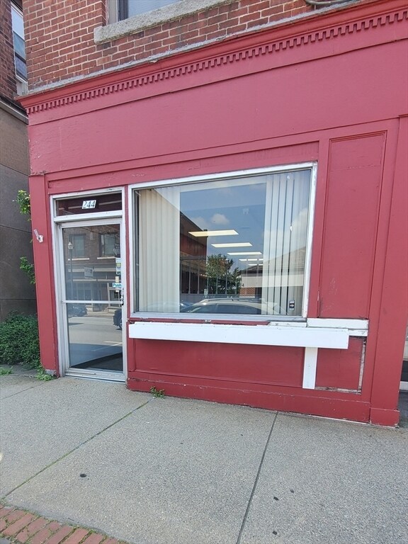 244 Main St, ster, MA 01570 Townhome Rentals in ster MA