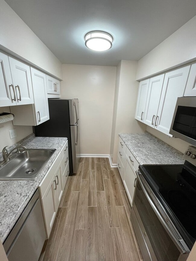 Photo - Cozy 1 Bedroom in a Quiet Building! House