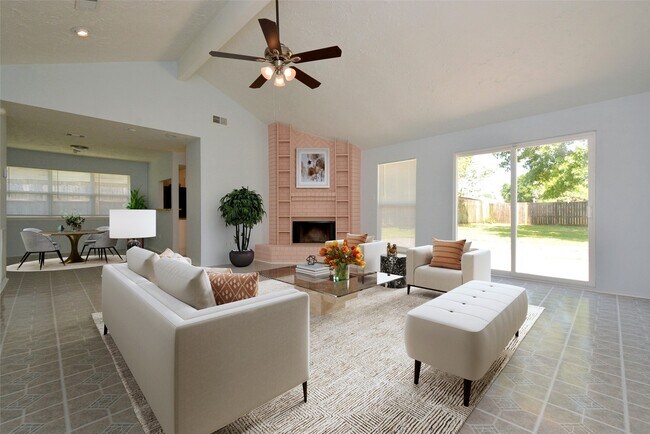 Building Photo - 15702 Timber Rock Dr