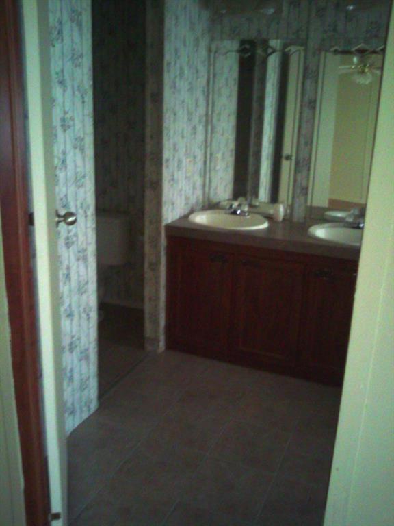 Building Photo - 116 Porter Cir