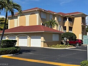 Building Photo - 1502 SW 50th St