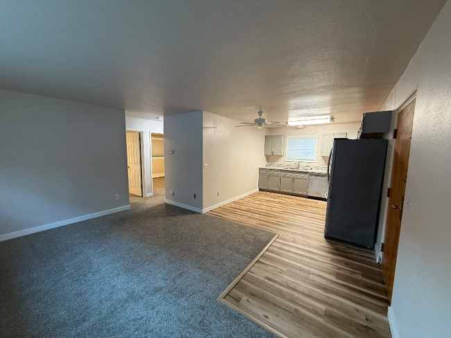 Foto del edificio - 533 Mumford St