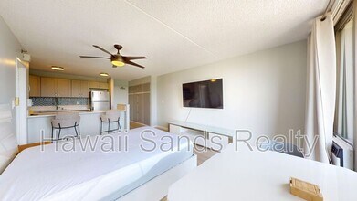 Building Photo - 98-402-402 Koauka Loop