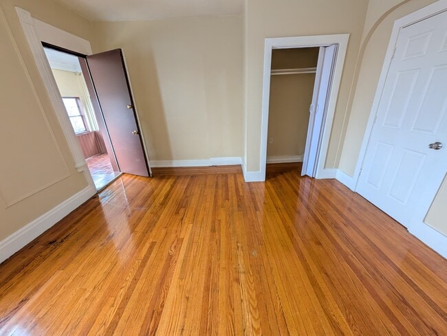 Foto del edificio - 92 Sylvan Ave