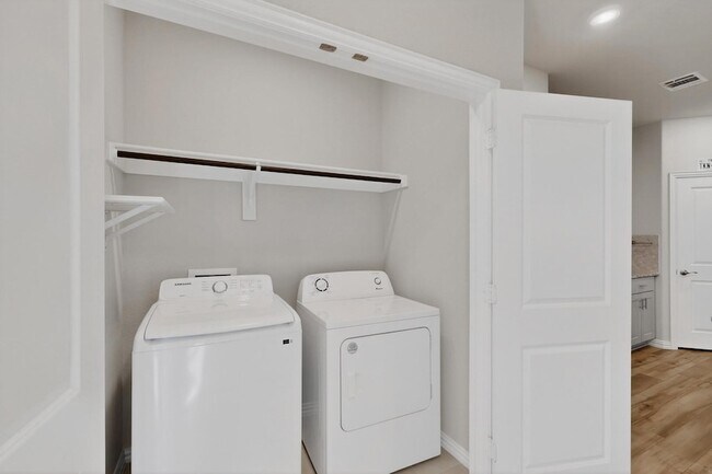 Foto del edificio - 2927 Brittlebush Dr