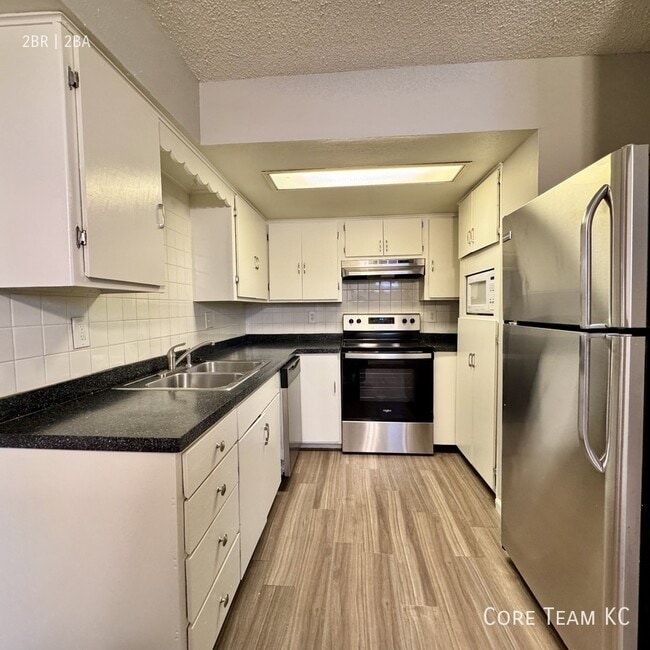 Building Photo - 4524 Pennsylvania Ave