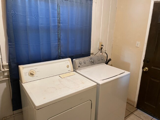 Foto del edificio - 2720 Greenville St