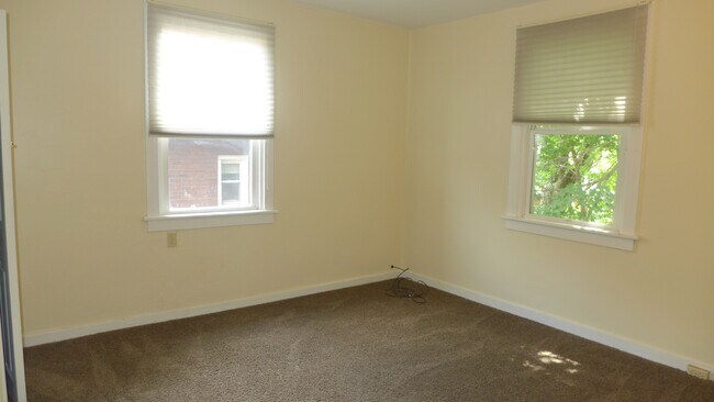 Foto del edificio - 6656 Ridgeville St
