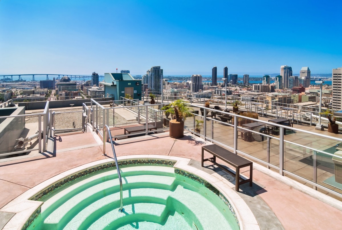 Foto principal - 1080 Park Blvd