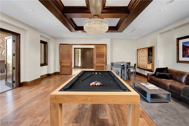 Foto del edificio - 5 Promontory Pointe Ln