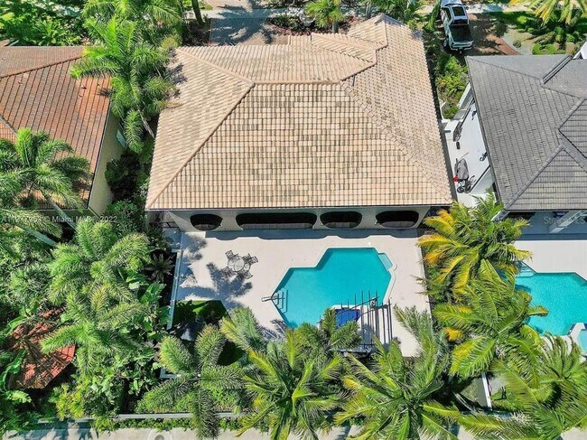 Foto del edificio - 15945 NW 82nd Ct