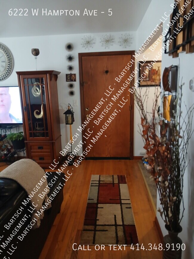 Foto del edificio - 6222 W Hampton Ave