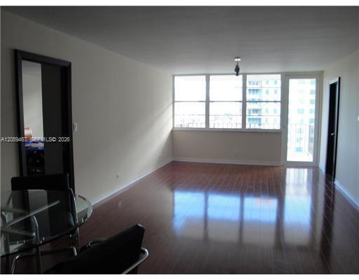 Foto del edificio - 251 174th St