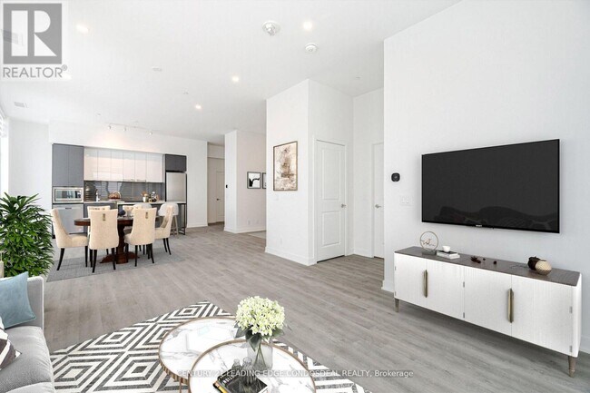 Building Photo - 30 Upper Mall Wy