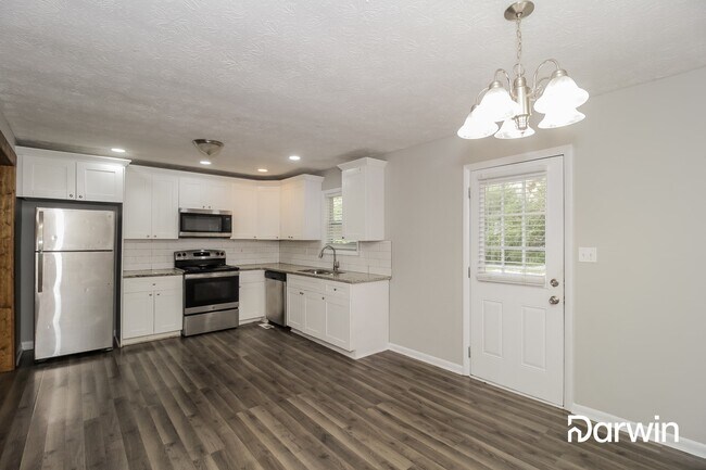 Foto del edificio - 8922 Old Lee Road, Lithia Springs, GA 30122