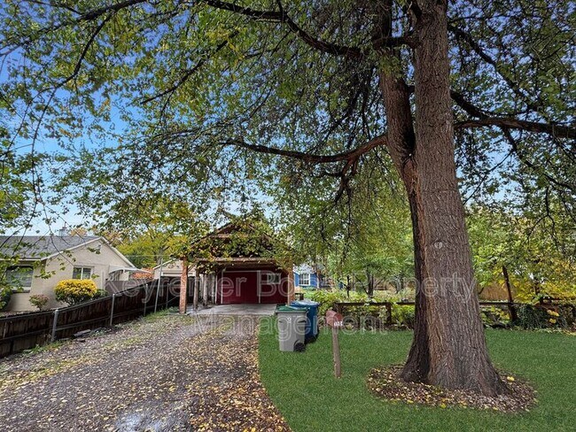 Foto del edificio - 1904 N 26th St