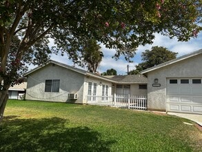 Building Photo - 2979 Berkeley Rd