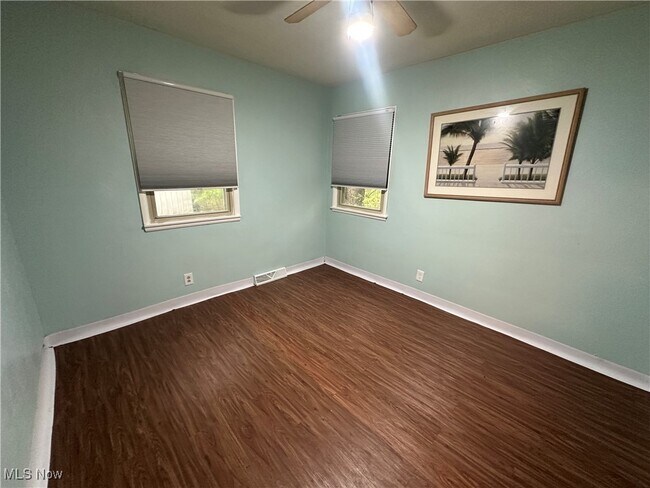 Foto del edificio - 2758 Newbern Cir