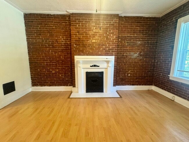 Building Photo - 4216-4218 Arsenal Street, Unit 4218