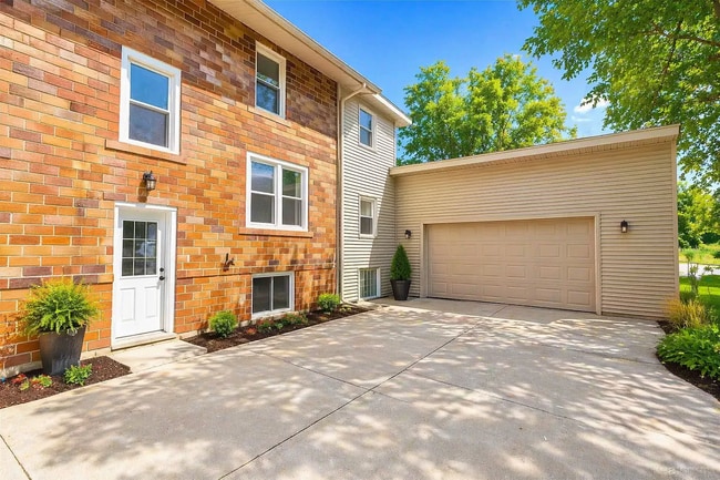 Building Photo - 20543 Gudith Rd