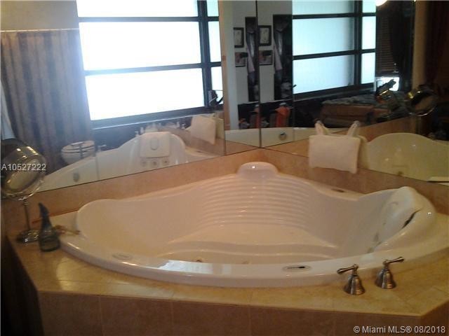 Foto del edificio - 10934 SW 158th Terrace