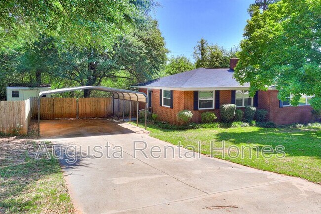 Building Photo - 2407 Brentwood Place