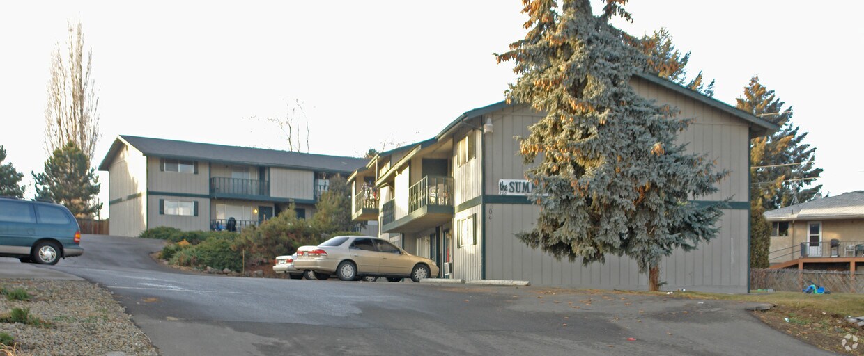 208 N 66th Ave, Yakima, WA 98908 Apartments in Yakima, WA