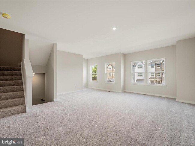 Foto del edificio - 17 Lyriq Ct