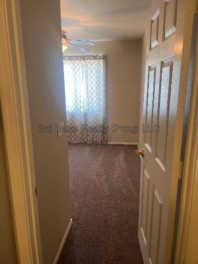 Building Photo - 22593 W Solano Dr