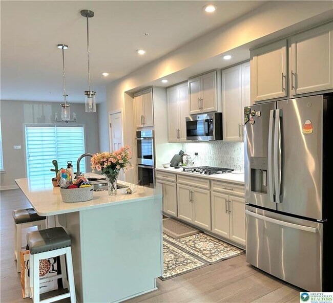 Foto del edificio - 1047 Watson Ct