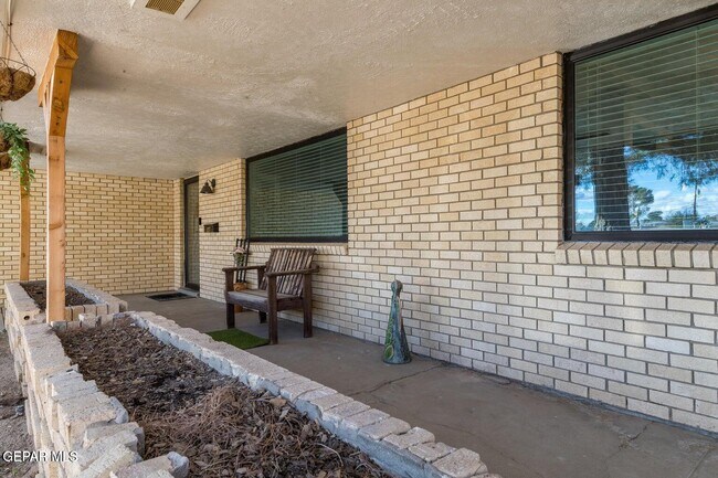 Foto del edificio - 4217 Canterbury Dr