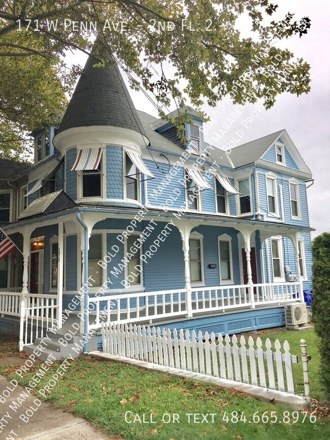 Building Photo - 171 W Penn Ave