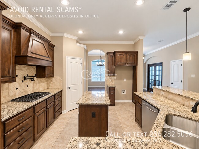 Building Photo - 3200 Wildcatter Dr
