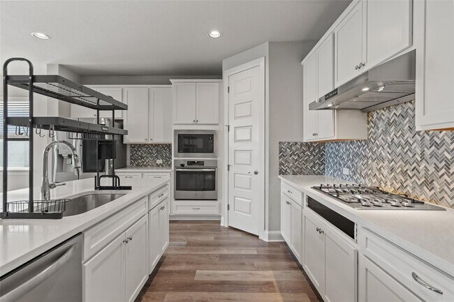 Foto del edificio - 17105 Casanova Ave