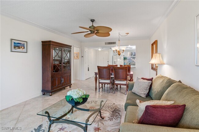 Foto del edificio - 29 High Point Cir E