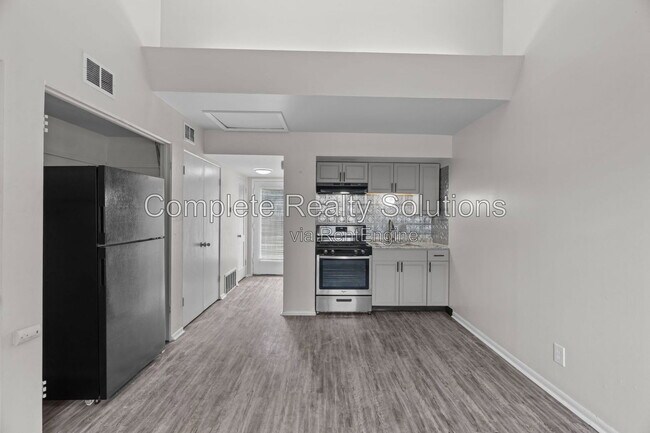 Foto del edificio - 2323 Woodson Rd