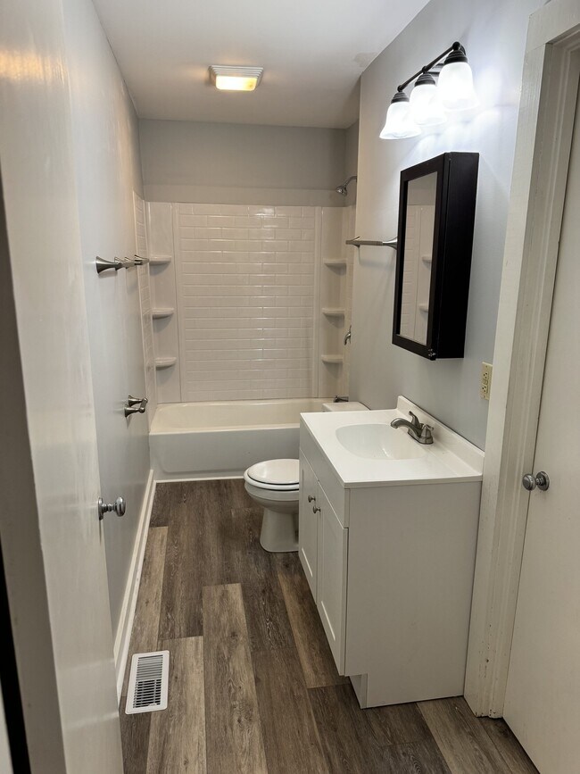 Foto del edificio - 123 Carolina Dr