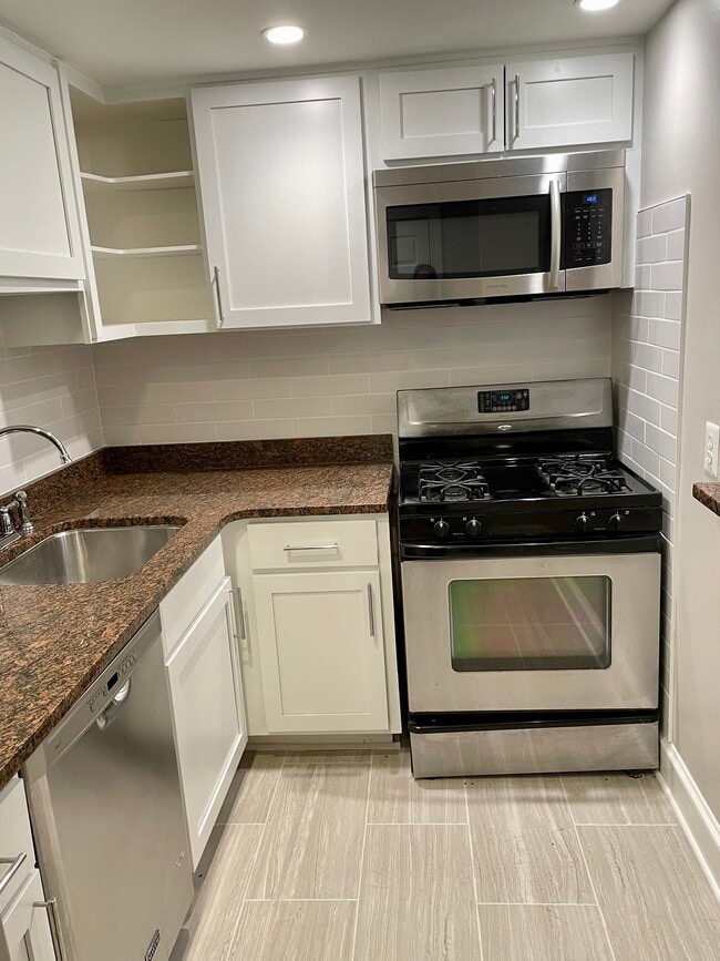 Building Photo - 1318 T St NW