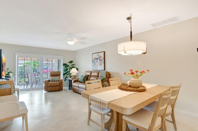 Foto del edificio - 20909 Sedgewick Dr