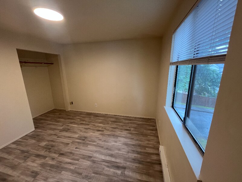 Foto principal - 2719 S 125th St